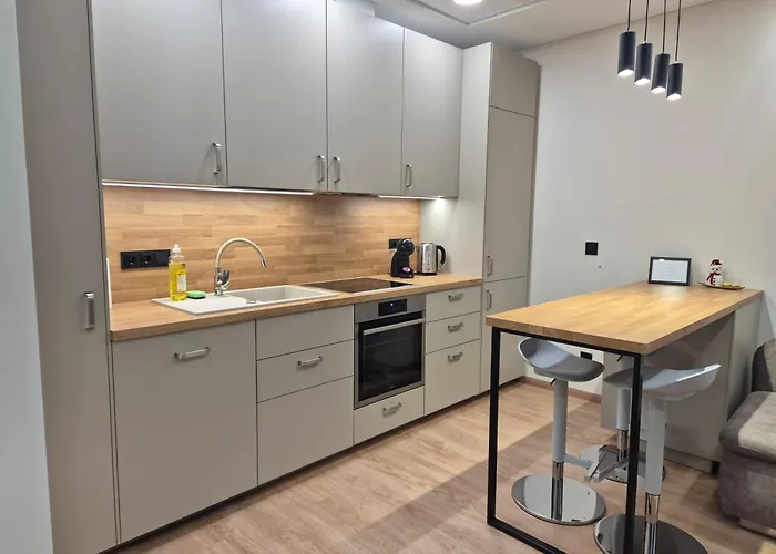 New Kreves & Free Parking & Self Check-in Appartement